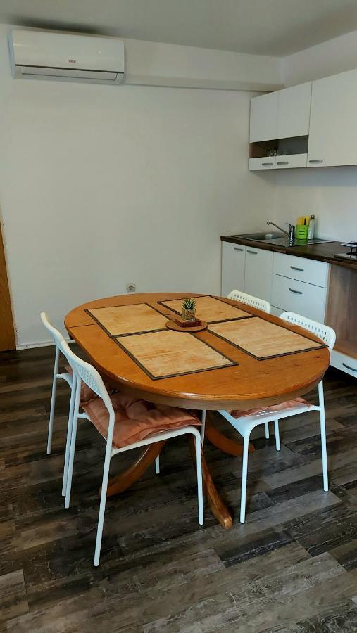 Appartement House Mesic à Smoljanac Extérieur photo