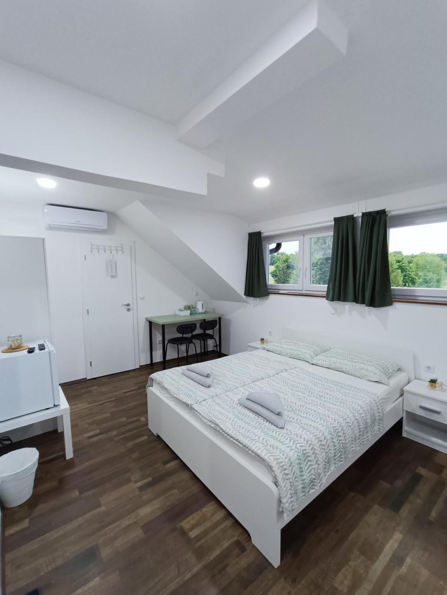 Appartement House Mesic à Smoljanac Chambre photo